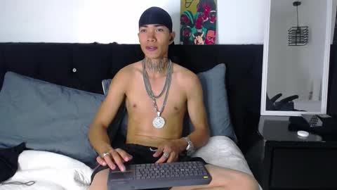 Snapshot of franklinn_23 chatting on November 2, 2025, 12:40 pm Franklinn 23 online show from November 2, 2025, 12:40 pm