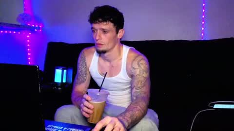 Snapshot of frankoafterdark chatting on November 2, 2025, 12:57 am Franco online show from November 2, 2025, 12:57 am