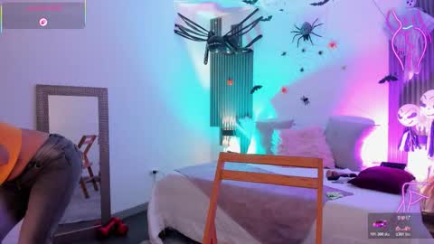 Snapshot of fransheskarossi chatting on October 27, 2025, 12:42 pm Fransheska online show from October 27, 2025, 12:42 pm