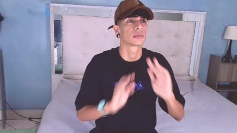 Snapshot of franvill_trato chatting on October 18, 2025, 12:17 pm Franvill trato online show from October 18, 2025, 12:17 pm