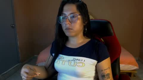 FRANY STEELL online show from November 26, 2025, 12:00 am