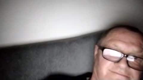 Wolfi online show from March 8, 2025, 4:06 pm