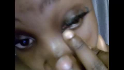 Snapshot of freaky_brula chatting on October 12, 2025, 6:29 pm freaky brula online show from October 12, 2025, 6:29 pm