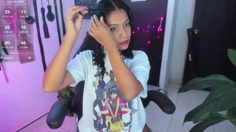 Snapshot of freaky_lia chatting on November 3, 2025, 10:10 pm Lia Gomez online show from November 3, 2025, 10:10 pm