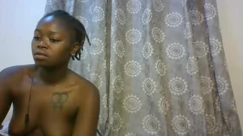 Snapshot of freakybeauties chatting on November 23, 2025, 5:57 pm Freakies online show from November 23, 2025, 5:57 pm