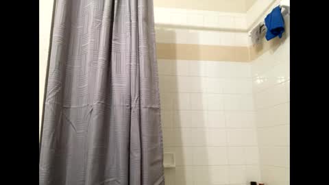 Snapshot of freakybubba chatting on February 5, 2025, 4:06 am Freakybubba online show from February 5, 2025, 4:06 am