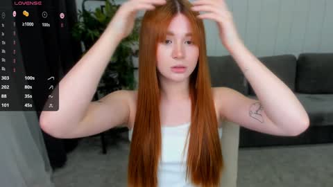 Snapshot of freckle_diyana chatting on January 29, 2025, 7:15 am Diyana online show from January 29, 2025, 7:15 am