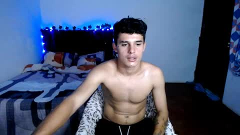 Snapshot of freddy_romans2 chatting on September 27, 2025, 12:59 am freddy romans online show from September 27, 2025, 12:59 am