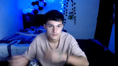 Snapshot of freddy_romans2 chatting on November 3, 2025, 2:02 am freddy romans online show from November 3, 2025, 2:02 am