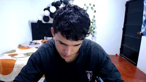 Snapshot of freddy_romans2 chatting on November 17, 2025, 2:12 pm freddy romans online show from November 17, 2025, 2:12 pm