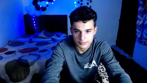 Snapshot of freddy_romans2 chatting on December 4, 2025, 5:32 pm freddy romans online show from December 4, 2025, 5:32 pm