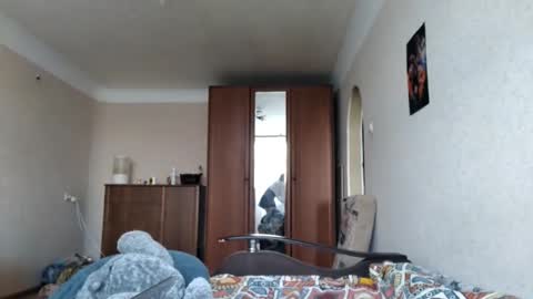 Snapshot of fredmurrietta chatting on October 8, 2025, 8:23 am Mia online show from October 8, 2025, 8:23 am