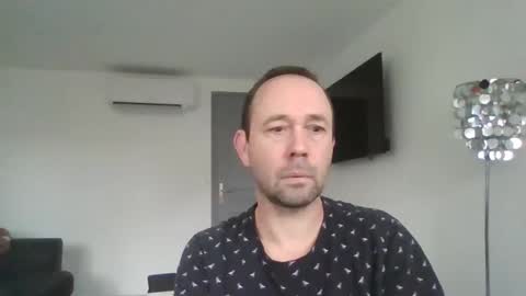 fredodu41 online show from January 26, 2025, 10:45 am