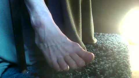 Snapshot of fredthetom12 chatting on November 19, 2025, 2:39 pm Greedy Fred online show from November 19, 2025, 2:39 pm