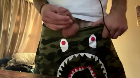 Snapshot of freezeskiii chatting on September 24, 2025, 1:47 pm freezeskiii online show from September 24, 2025, 1:47 pm