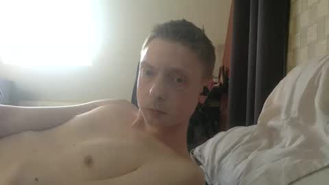 Snapshot of french59121 chatting on March 8, 2025, 3:45 pm Antoine online show from March 8, 2025, 3:45 pm