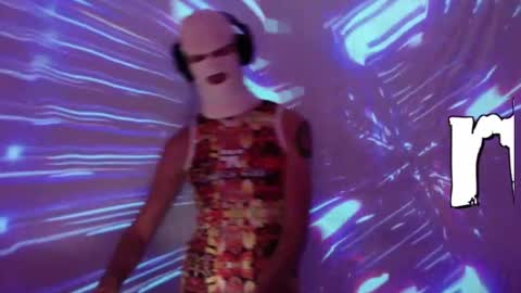 frenchkissdjfk online show from November 27, 2025, 5:15 pm