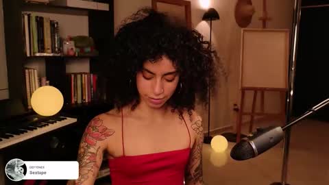 Snapshot of fresatanica chatting on October 27, 2025, 4:38 am Vale online show from October 27, 2025, 4:38 am