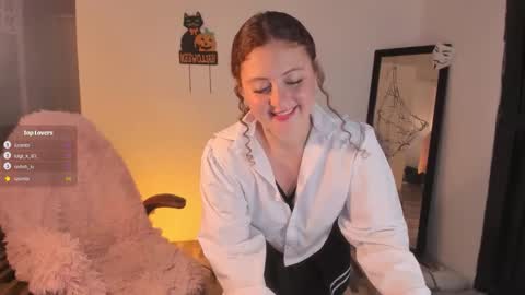 Snapshot of fresita44 chatting on October 23, 2025, 9:35 pm see u 500 pm hora col online show from October 23, 2025, 9:35 pm