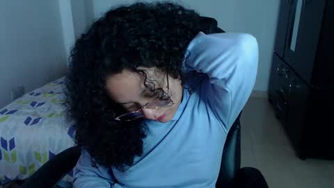 Snapshot of freud_x_louise1 chatting on January 7, 2025, 9:29 am Louise online show from January 7, 2025, 9:29 am