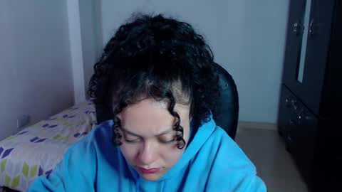 Snapshot of freud_x_louise1 chatting on January 13, 2025, 3:34 am Louise online show from January 13, 2025, 3:34 am