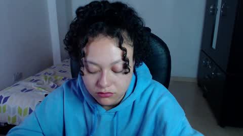 Snapshot of freud_x_louise1 chatting on January 13, 2025, 7:21 am Louise online show from January 13, 2025, 7:21 am