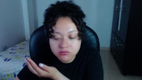 Snapshot of freud_x_louise1 chatting on January 15, 2025, 7:05 am Louise online show from January 15, 2025, 7:05 am