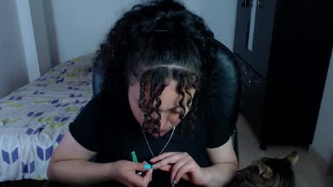 Snapshot of freud_x_louise1 chatting on March 5, 2025, 7:27 am Louise online show from March 5, 2025, 7:27 am