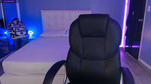 Snapshot of frida_lassi_ chatting on January 23, 2025, 11:58 am frida_lassi_ online show from January 23, 2025, 11:58 am