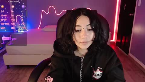 Snapshot of frida_lassi_ chatting on February 11, 2025, 3:40 pm frida_lassi_ online show from February 11, 2025, 3:40 pm