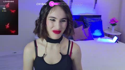 Snapshot of fridacure chatting on December 3, 2024, 5:20 am Frida online show from December 3, 2024, 5:20 am