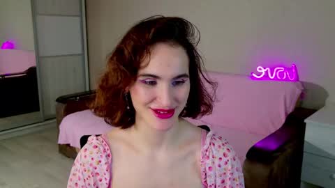 Snapshot of fridacure chatting on December 21, 2024, 10:40 pm Frida online show from December 21, 2024, 10:40 pm
