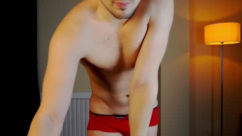 Snapshot of friend123211 chatting on January 29, 2025, 1:48 am Viktor online show from January 29, 2025, 1:48 am