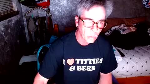 Snapshot of frindwbenies chatting on February 19, 2025, 2:12 am Frindwbenies online show from February 19, 2025, 2:12 am