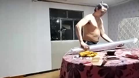 Frizzy girl online show from December 12, 2024, 2:37 am