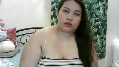 Snapshot of fuck_my_boobs69 chatting on November 3, 2025, 5:36 pm BBWpinay online show from November 3, 2025, 5:36 pm
