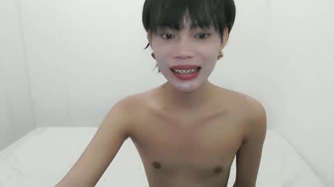 Snapshot of fuckingsexy143 chatting on October 3, 2025, 1:13 am fuckingsexy143 online show from October 3, 2025, 1:13 am