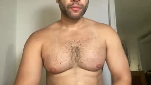 Muscle Bear Jock in Training online show from October 8, 2025, 10:24 am