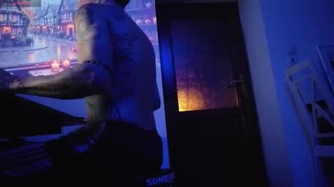 Snapshot of fullartofsex chatting on December 19, 2025, 7:10 pm FullArtOfSex online show from December 19, 2025, 7:10 pm