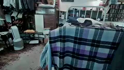 Snapshot of fullsvc chatting on November 6, 2025, 9:10 am fullsvc online show from November 6, 2025, 9:10 am