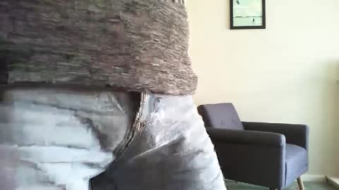 Snapshot of funslimguy chatting on February 28, 2025, 11:03 am Funslimguy online show from February 28, 2025, 11:03 am