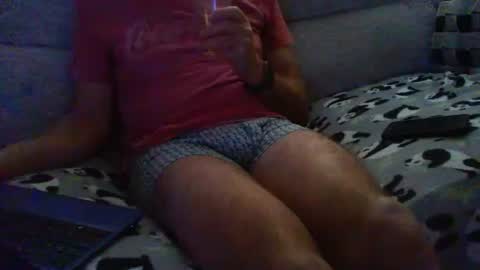 Snapshot of funslimguy chatting on October 29, 2025, 9:27 pm Funslimguy online show from October 29, 2025, 9:27 pm