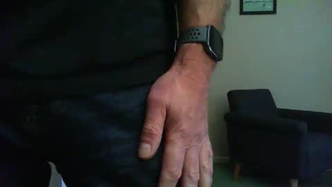 Snapshot of funslimguy chatting on December 1, 2025, 3:17 pm Funslimguy online show from December 1, 2025, 3:17 pm