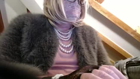 Snapshot of fursdany chatting on December 22, 2024, 8:14 pm Dany online show from December 22, 2024, 8:14 pm