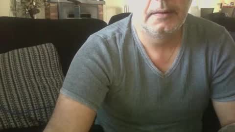 Snapshot of futbolin95 chatting on January 11, 2025, 11:45 am futbolin95 online show from January 11, 2025, 11:45 am