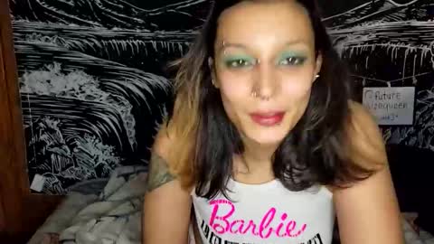 Snapshot of futuresizequeen chatting on November 28, 2025, 2:36 am futuresizequeen online show from November 28, 2025, 2:36 am