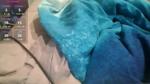 Snapshot of fuzzie_07 chatting on February 26, 2025, 10:04 am fuzzie_07 online show from February 26, 2025, 10:04 am