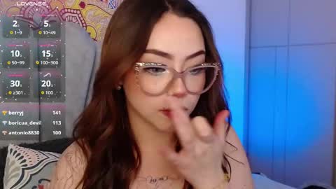    online show from November 26, 2025, 9:10 am