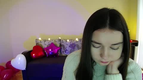 Jaklin online show from February 11, 2025, 9:09 am