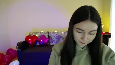 Jaklin online show from February 12, 2025, 9:10 am